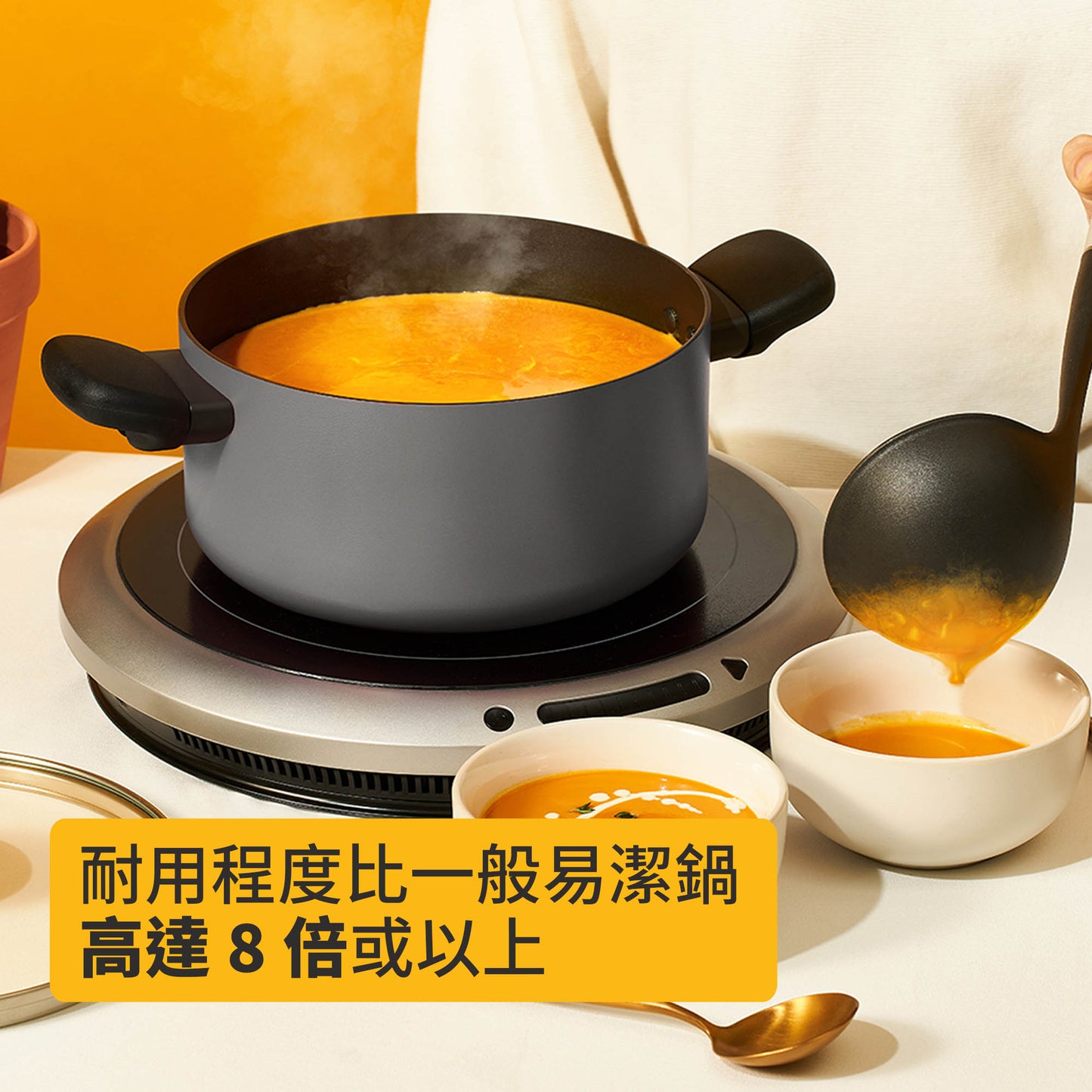
                  
                    24CM/5.2L Nonstick Casserole with Lid
                  
                