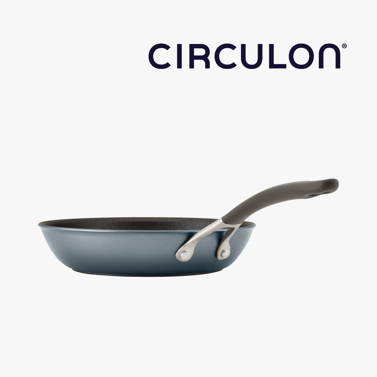 
                  
                    易潔煎鍋
ScratchdefenseTM技術 – 極其不黏
鍋内底部獲得專利的高低坑紋圓形設計
金屬烹飪工具適用的防刮不黏鍋内表面
不銹鋼底座可快速均匀加熱
防污不黏外層容易清潔
易握舒適矽膠手柄
                  
                