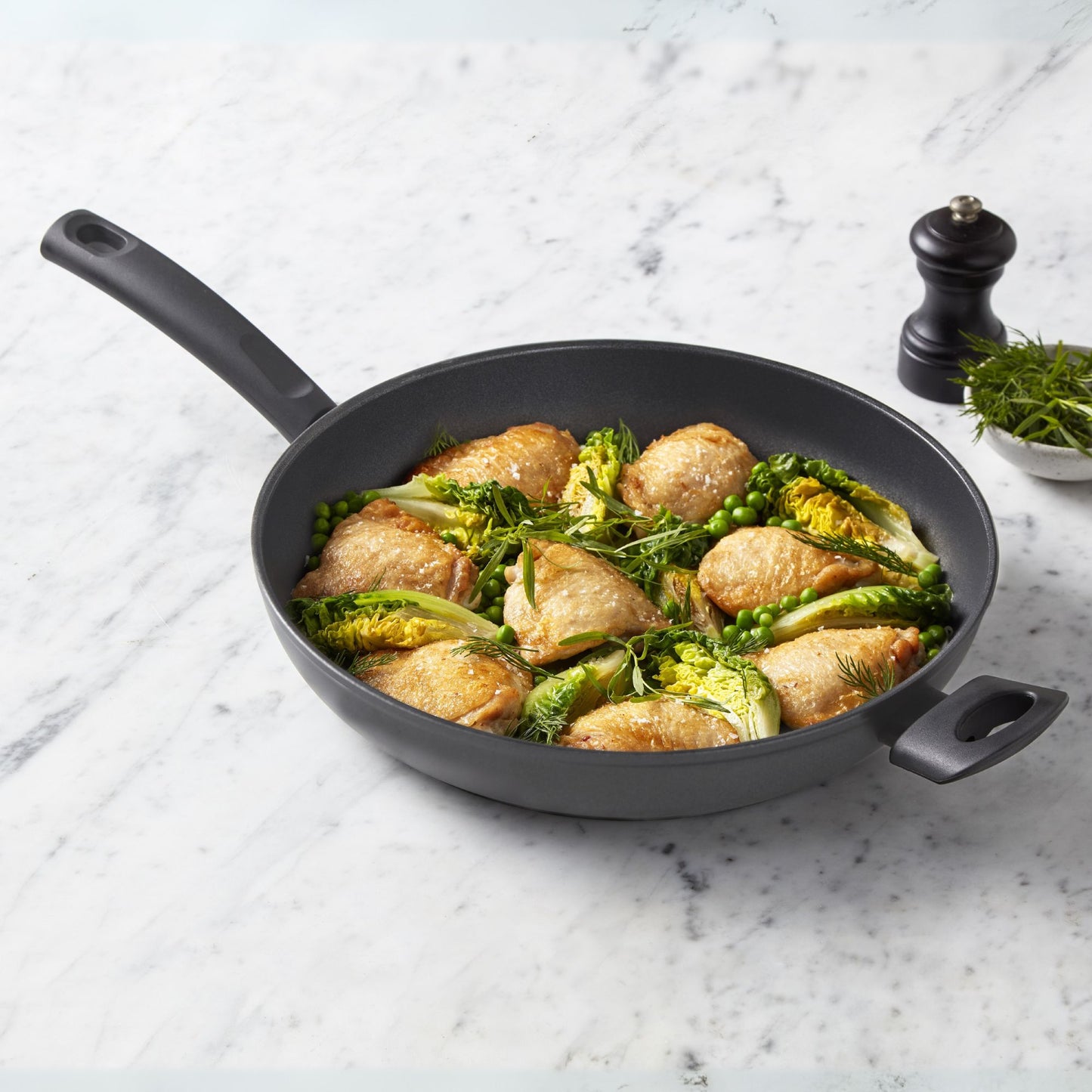 
                  
                    32CM 陶瓷易潔煎鍋
                  
                