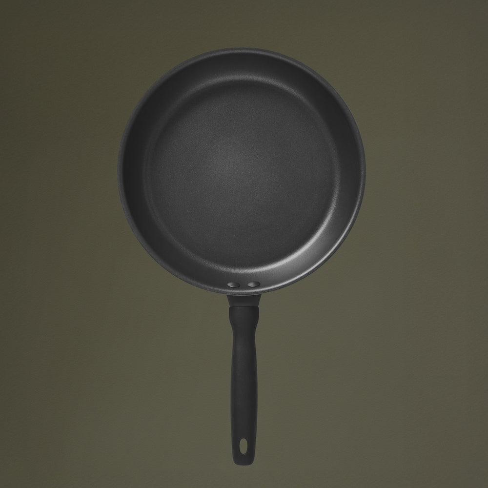 
                  
                    Load and play video in Gallery viewer, 20cm Easy-to-Clean Lid Soup Pot
                  
                